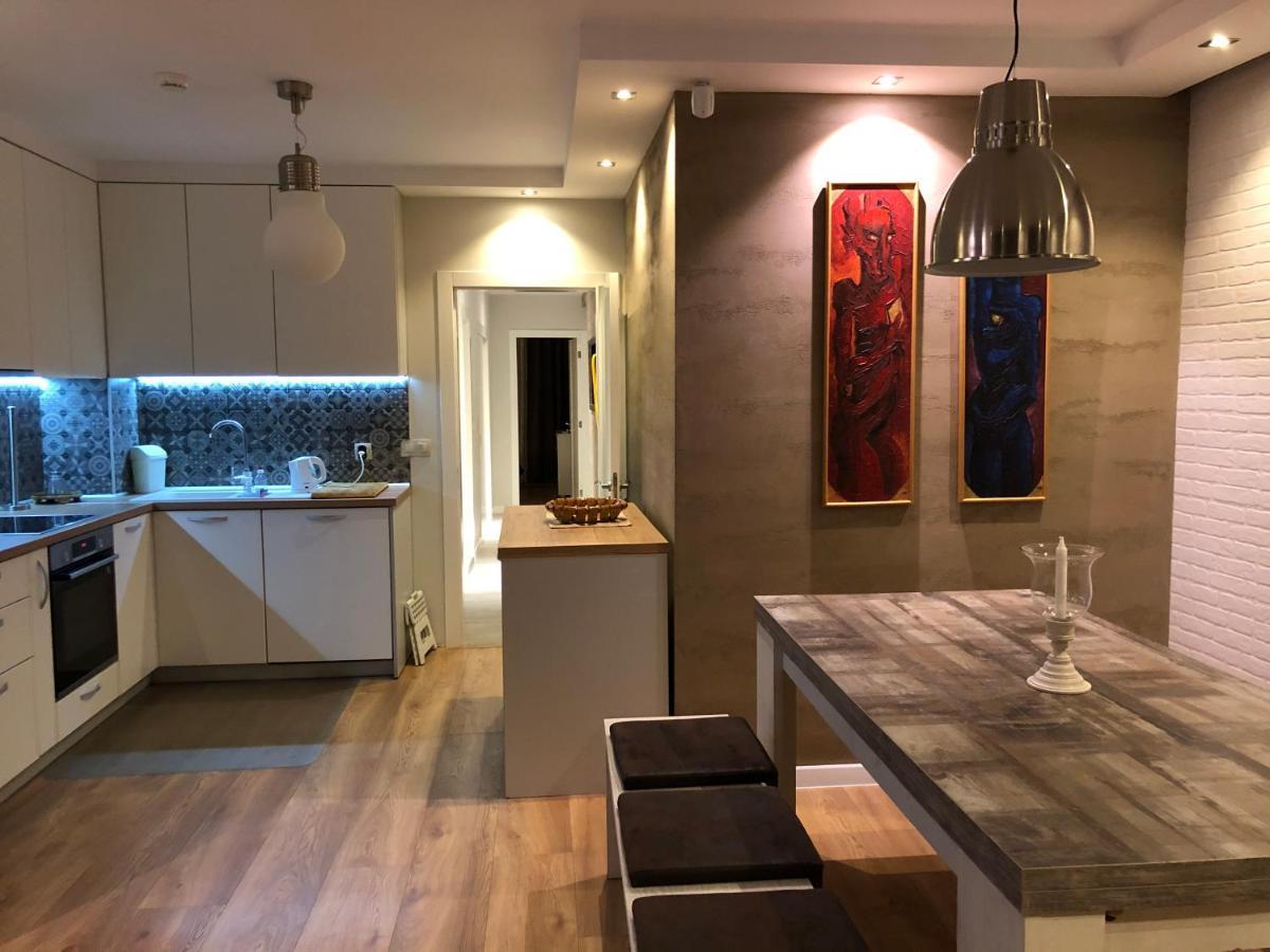 Luxury Apartments In Top City Center Varna 2 Экстерьер фото