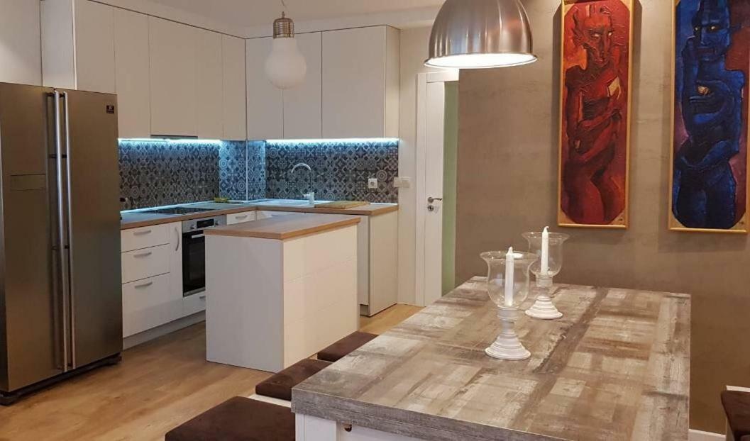 Luxury Apartments In Top City Center Varna 2 Экстерьер фото