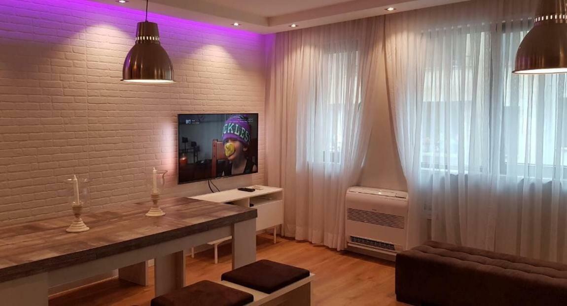 Luxury Apartments In Top City Center Varna 2 Экстерьер фото