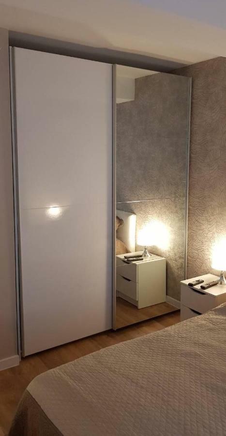 Luxury Apartments In Top City Center Varna 2 Экстерьер фото